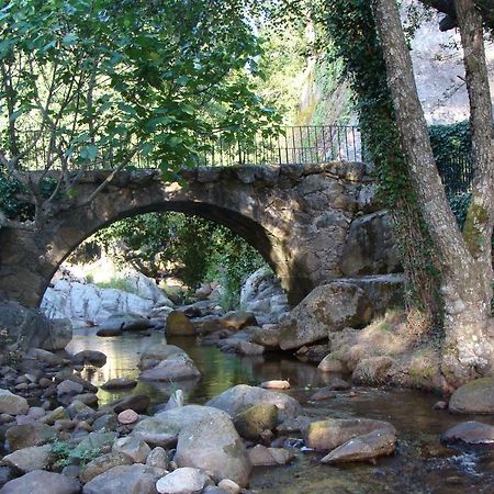 Apartamentos Rurales Manolo Casas del Monte Dış mekan fotoğraf